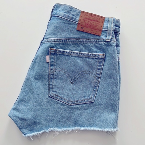 Levi's Pants - NWOT Levi’s 501 Premium Pink Label Shorts